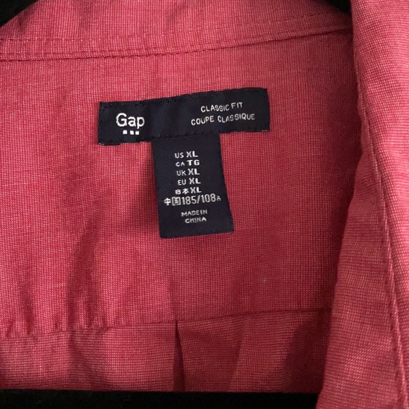 Gap classic fit long sleeve - Picture 2 of 3